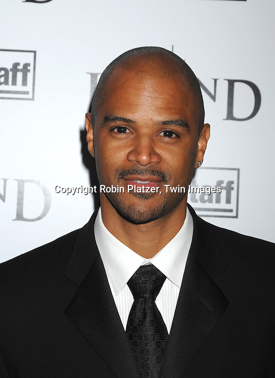 Dondre Whitfield