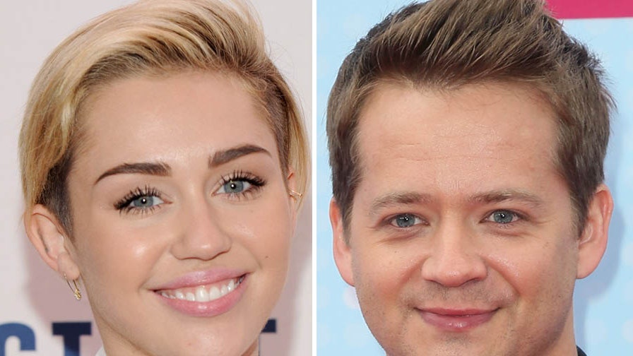 Jason Earles