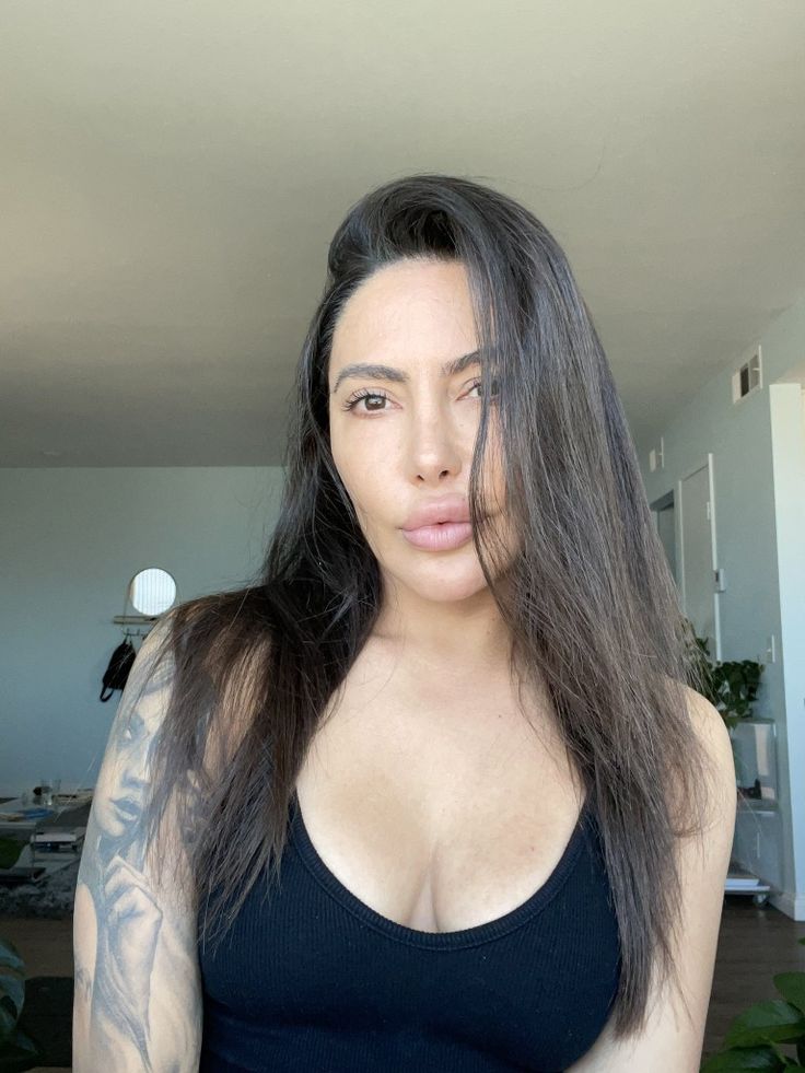 Lela Star