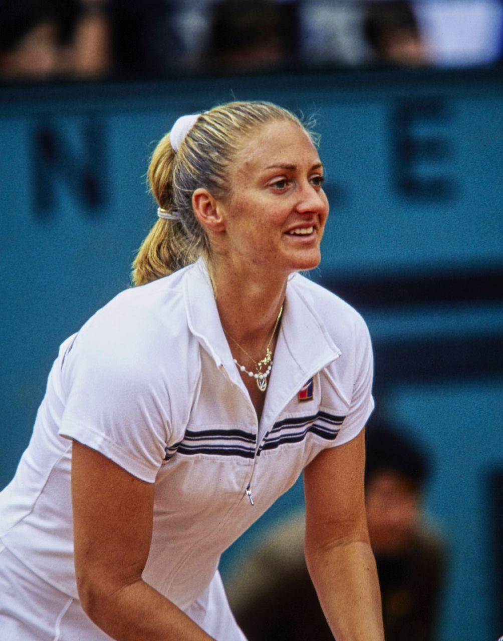 Mary Pierce