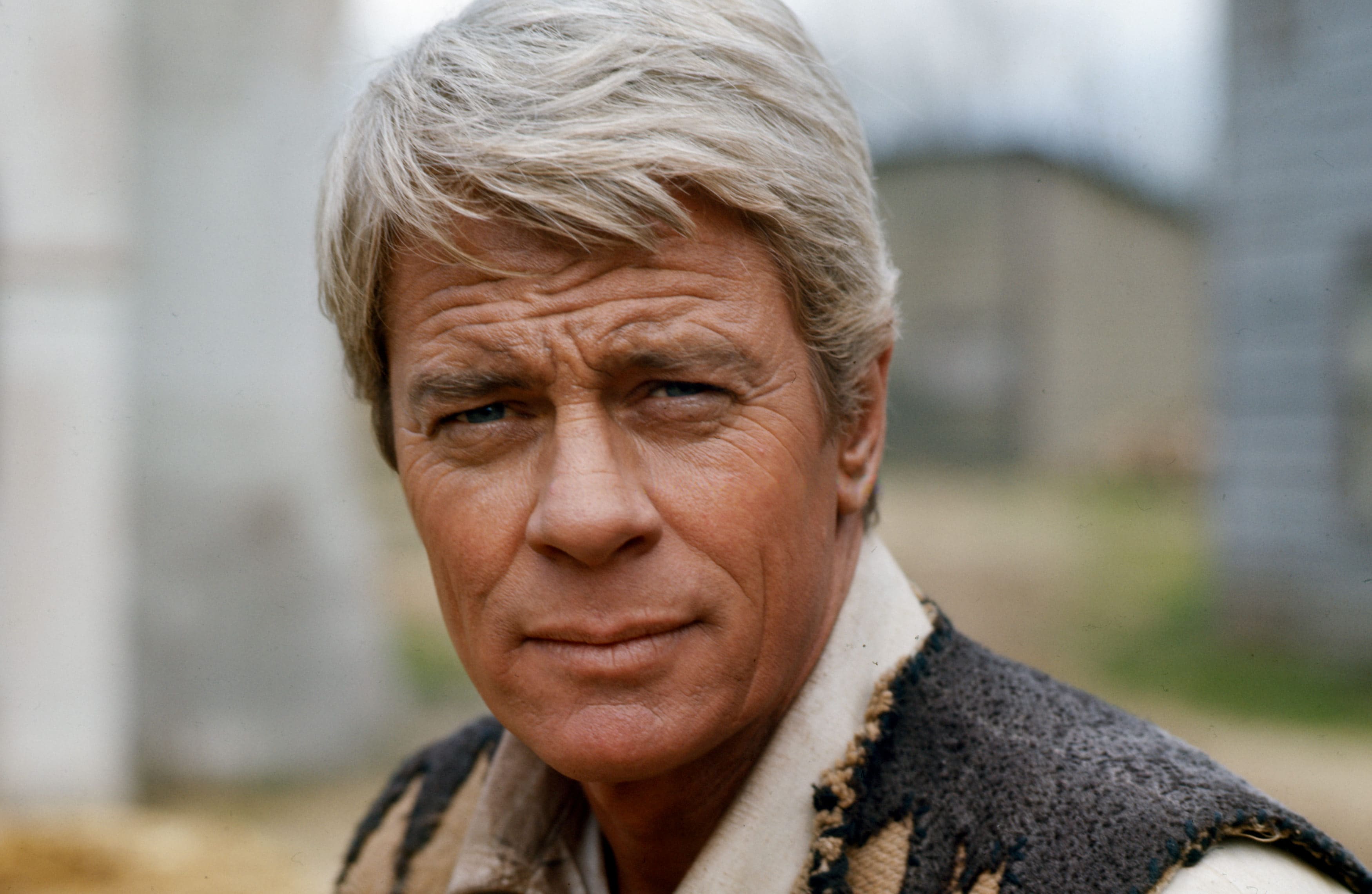 Peter Graves