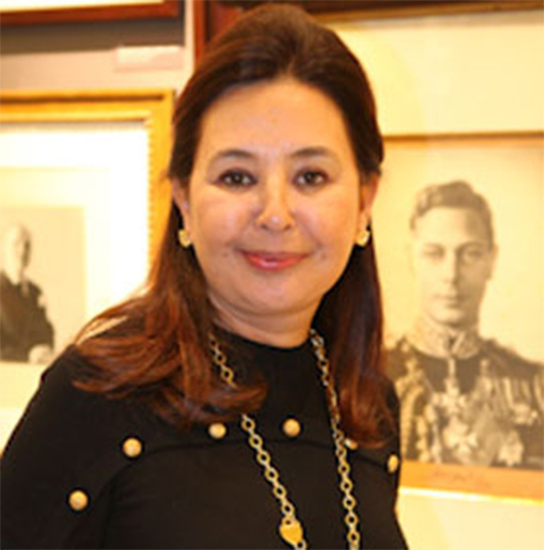 Regina de Camargo Pires Oliveira Dias