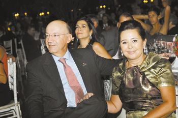 Regina de Camargo Pires Oliveira Dias