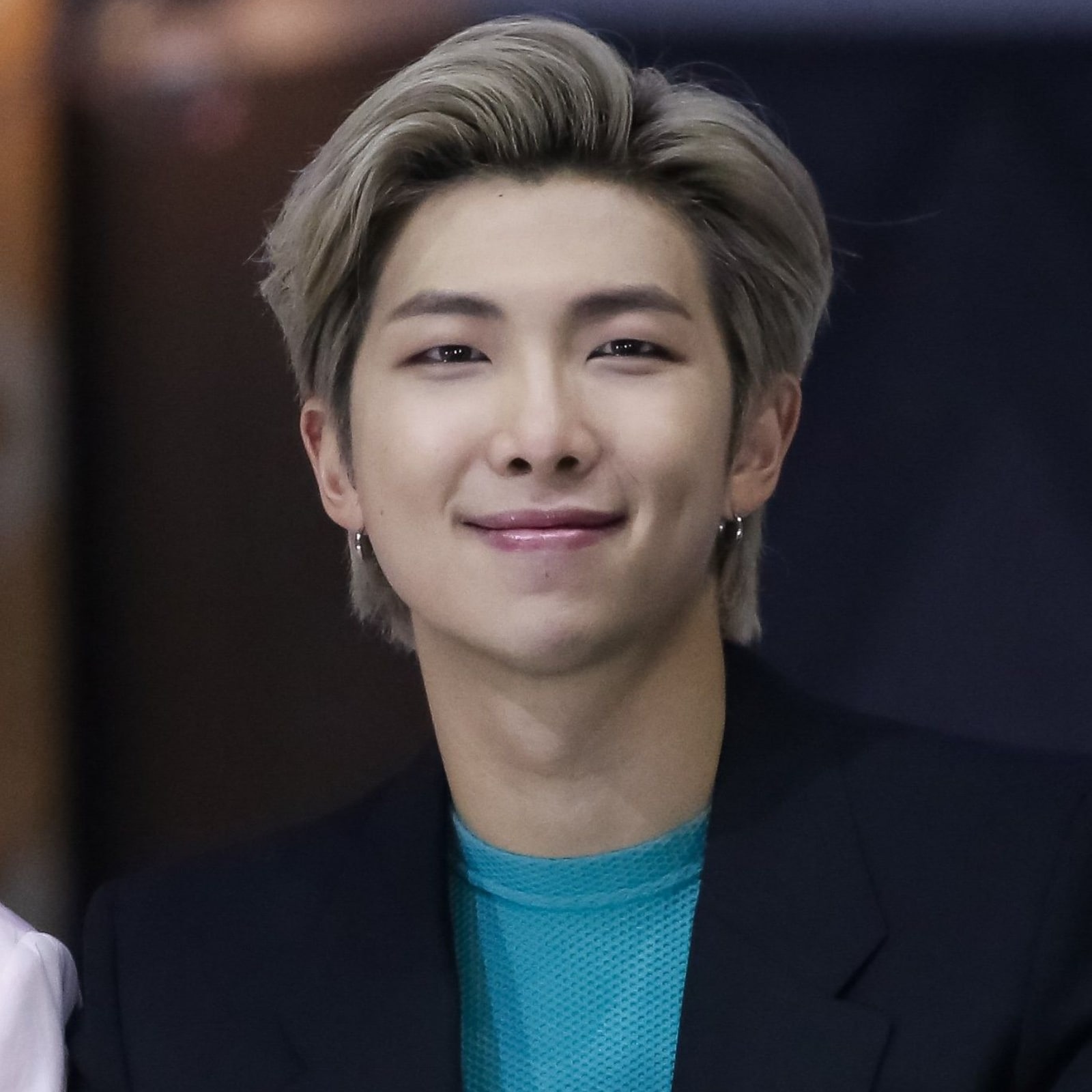  RM