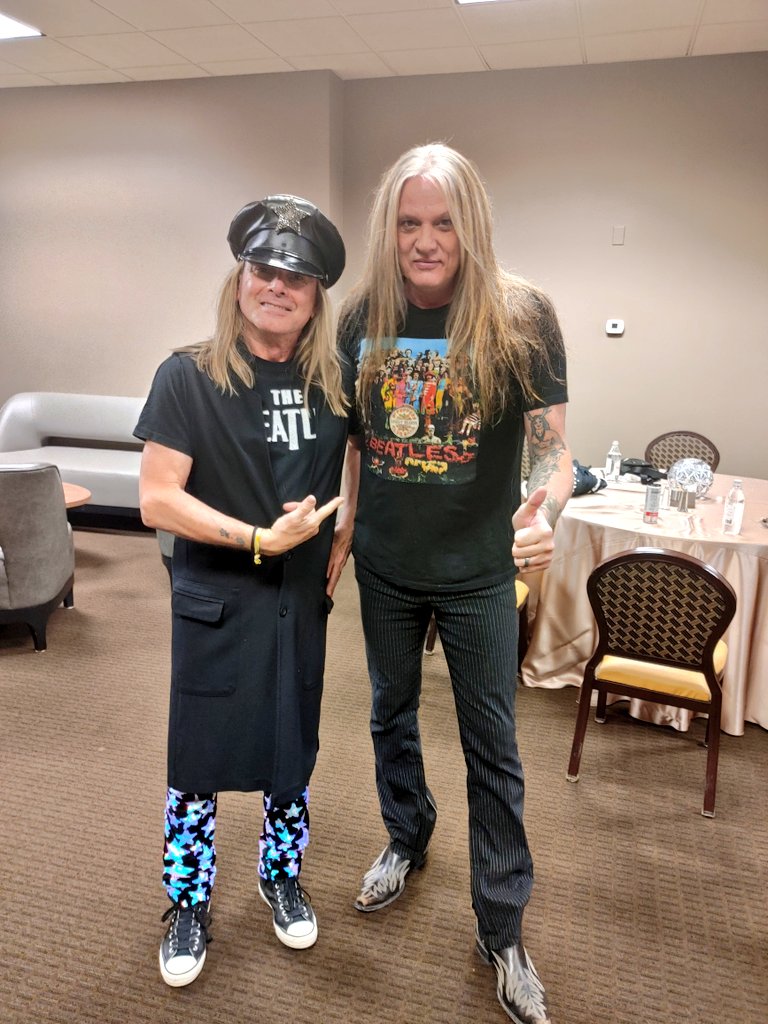 Robin Zander