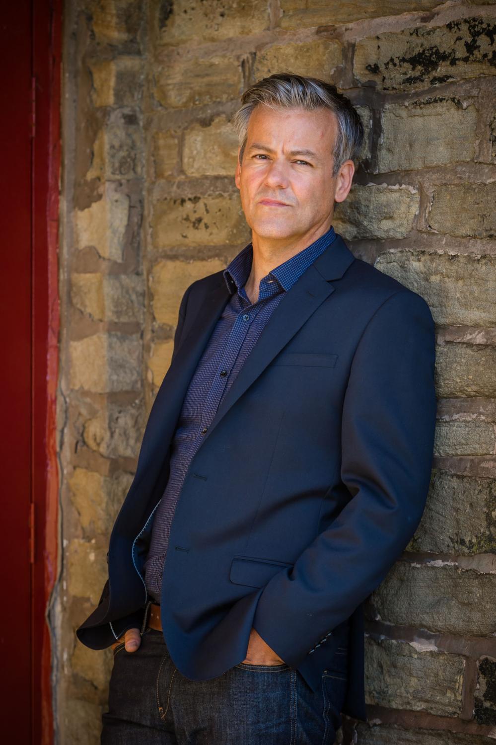Rupert Graves