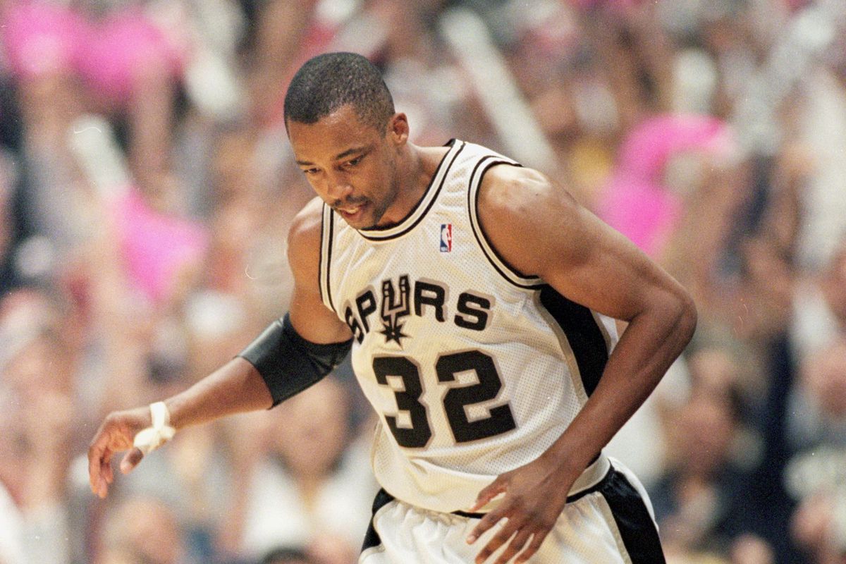 Sean Elliott