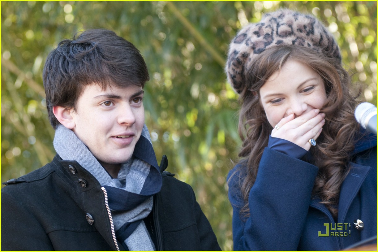 Skandar Keynes