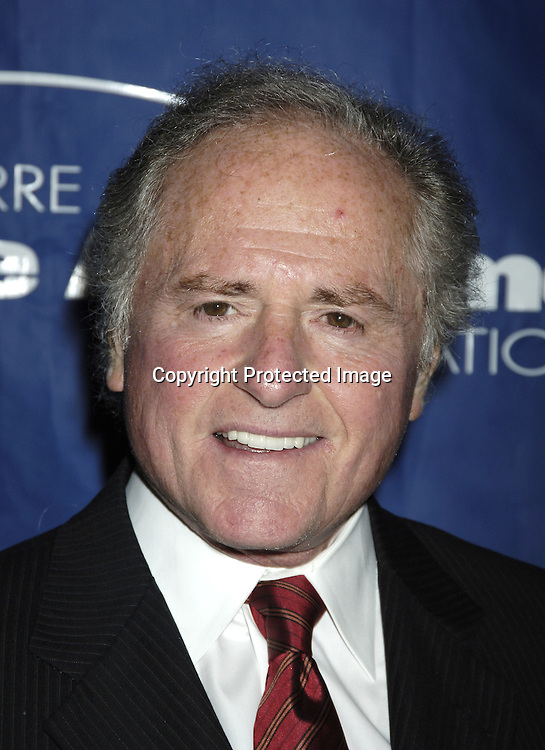 Warner Wolf